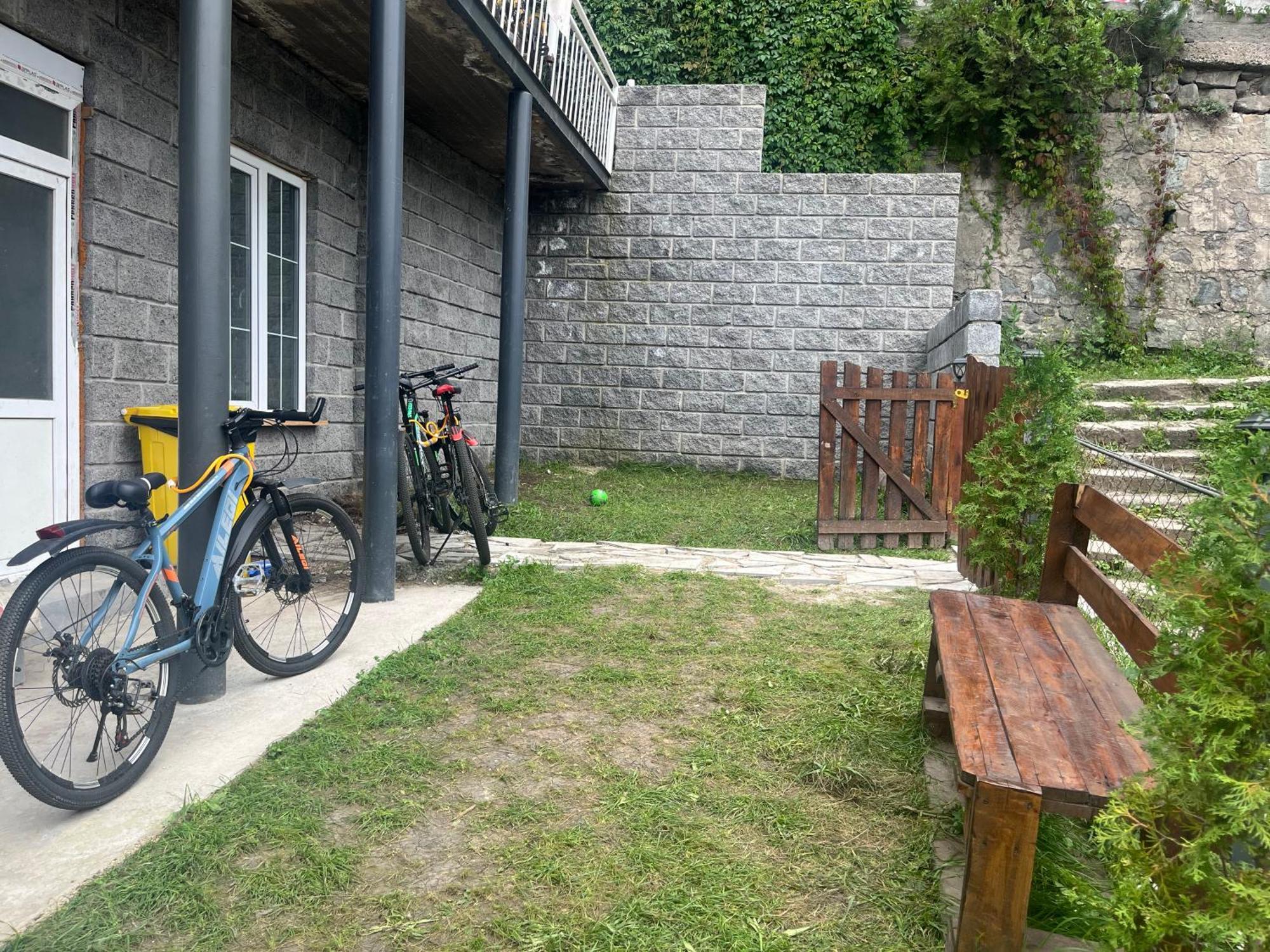 Hostel La Casa Dilijan Exterior foto