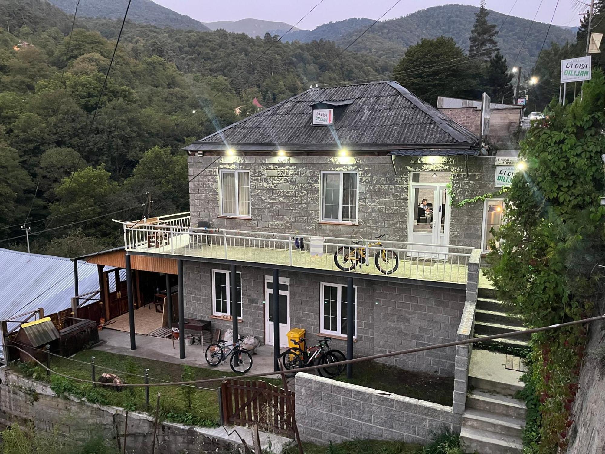 Hostel La Casa Dilijan Exterior foto